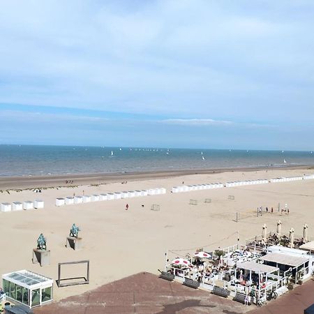 Zeezicht Vanop Het 6 De Verdiep Oostduinkerke Dış mekan fotoğraf