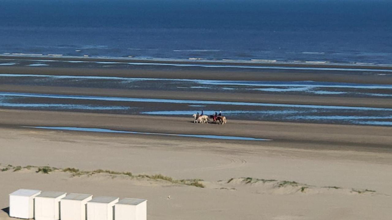 Zeezicht Vanop Het 6 De Verdiep Oostduinkerke Dış mekan fotoğraf