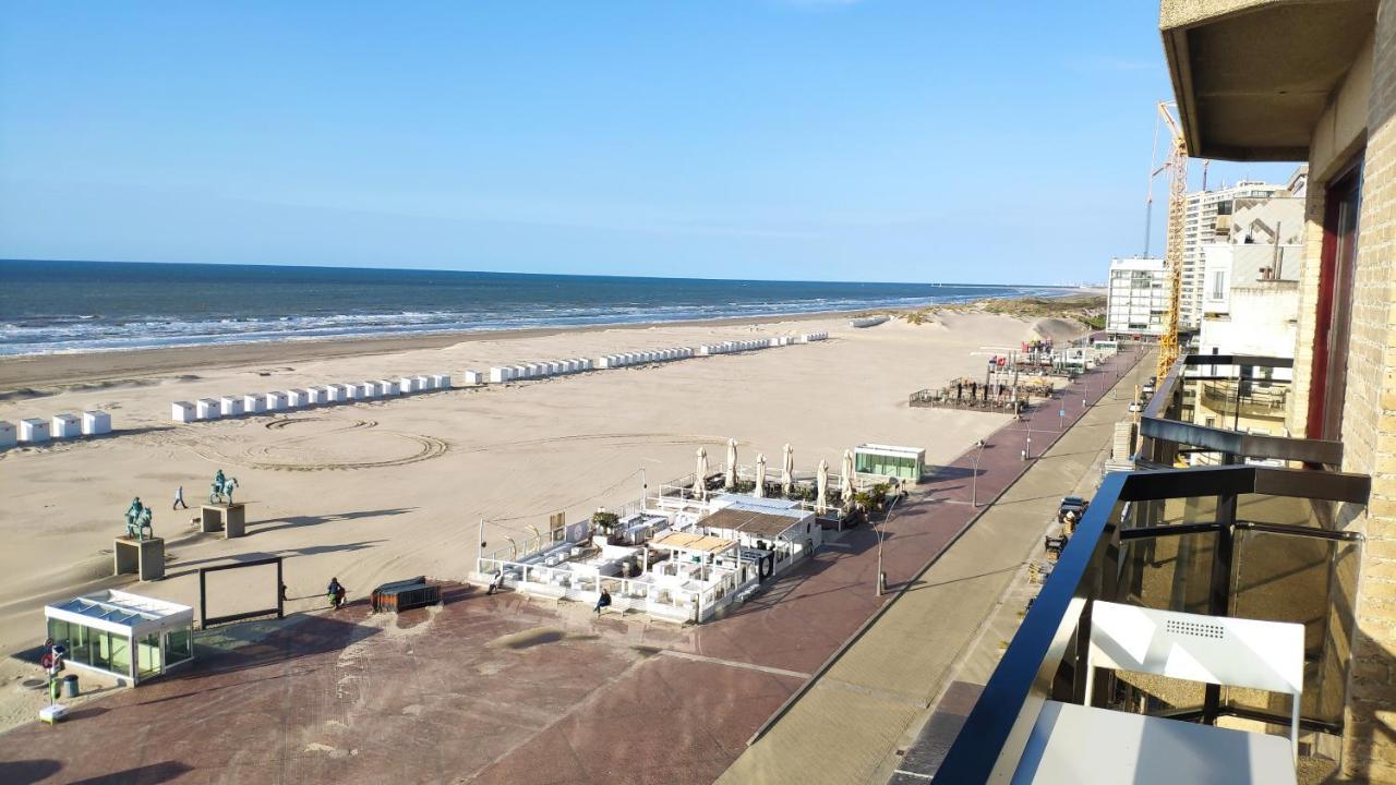 Zeezicht Vanop Het 6 De Verdiep Oostduinkerke Dış mekan fotoğraf